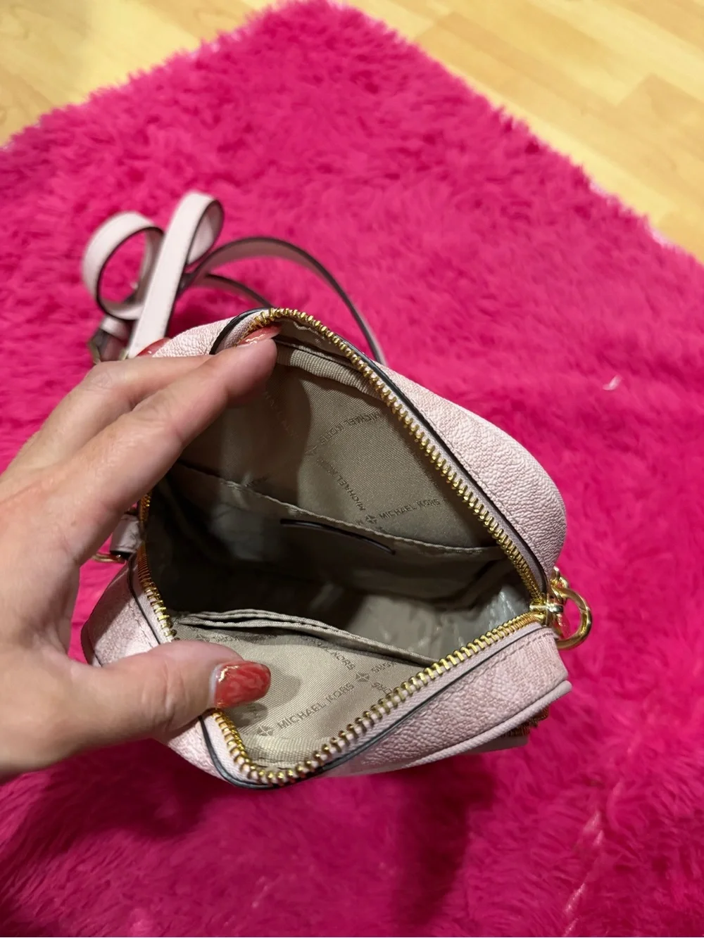 Women's Small Satchel Handbag in Light Pink with Gold Hardware